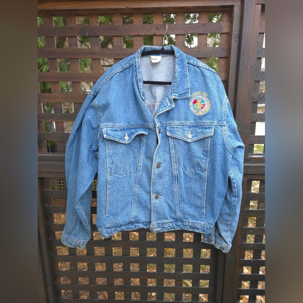 Vintage Denim Jacket - Picture 9 of 9